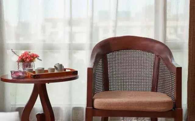 Joy Hotel (Foshan Nanhai Pengruili Jihua Plaza)