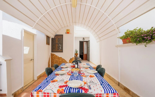 3978 Villetta Carmen by Barbarhouse