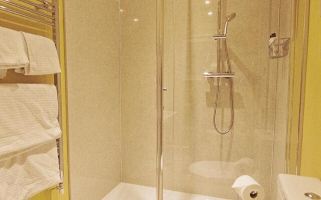 Heyford House Bed & Breakfast