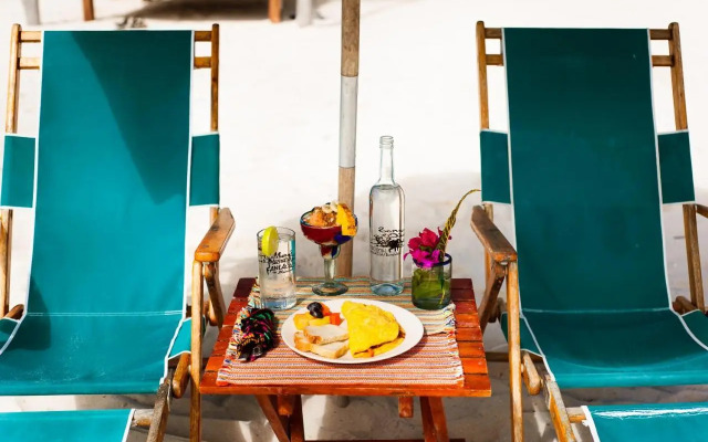 Nacional Beach Club & Bungalows