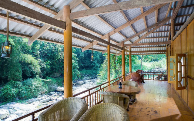 Topas Riverside Lodge