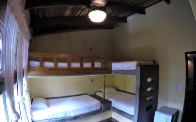 Hotel Playa Negra