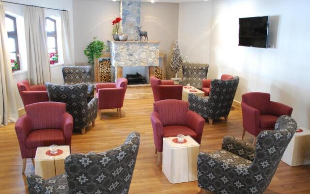 ADEA Lifestyle Suites