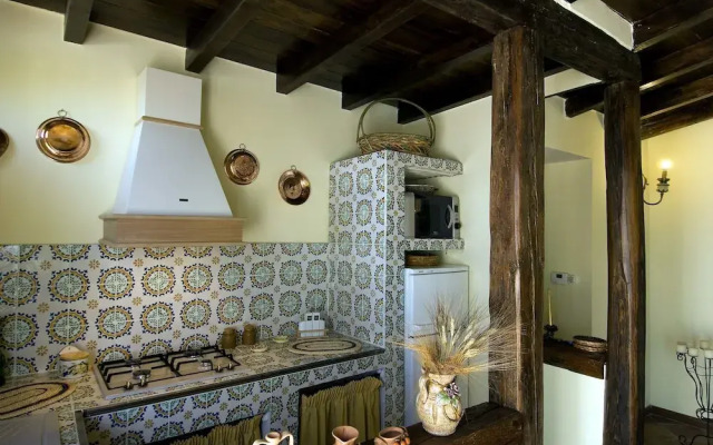 Luxurious Holiday Home in Collesano With Pool