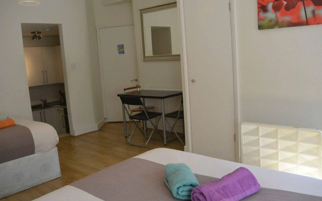 Hostel 7