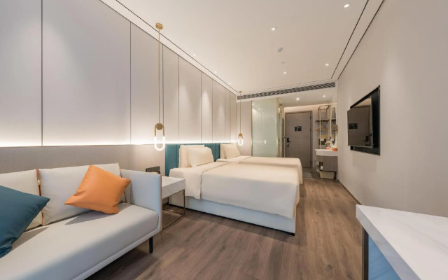 Shanghai Wujiaochang INNO Chuangzhi Atour X Hotel