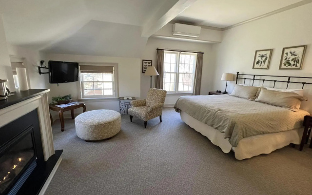 Old Lyme Inn