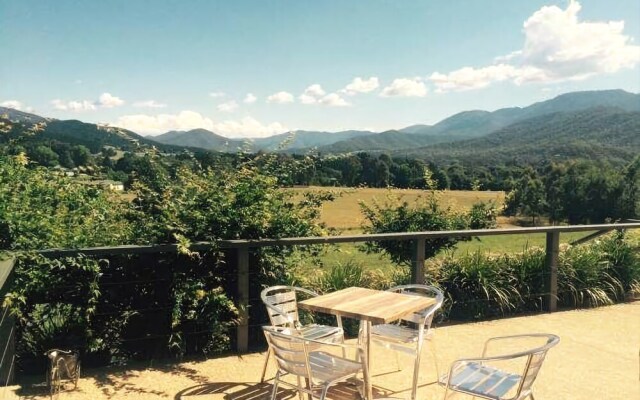 Apple Blossom Retreat