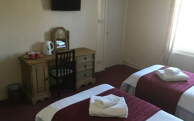 Novar Arms Hotel
