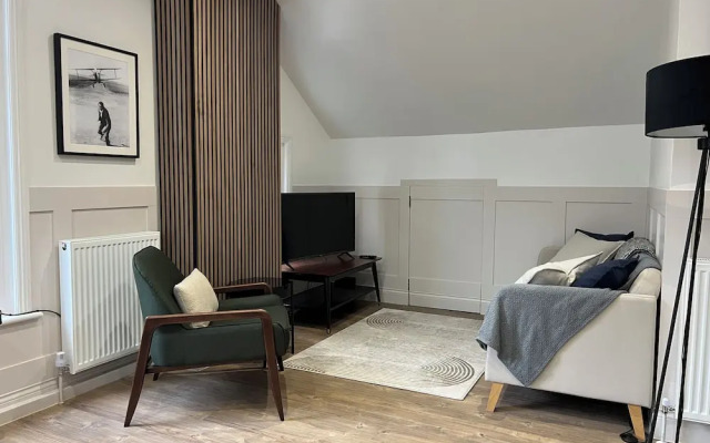 Elm Bank Suites