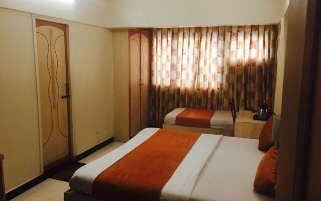 Hotel Woodland