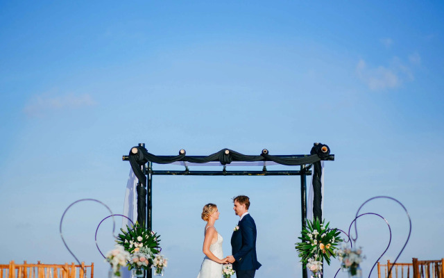 Отель Novotel Bali Nusa Dua - Hotel & Residences