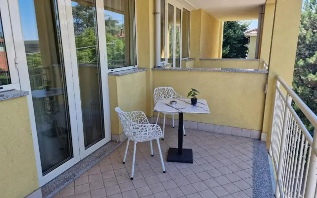 Hotel Giallo
