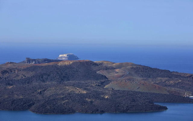 Caldera Apex Suites