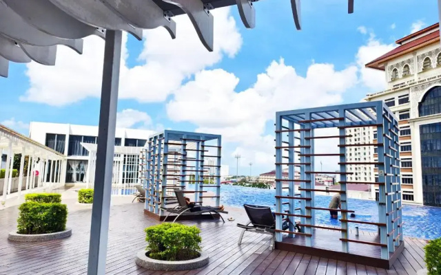 Troika Kota Bharu by Salaam Suites