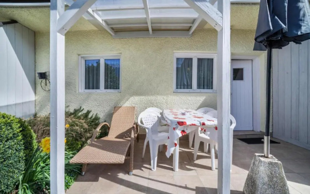 Camping Adler Bungalow 18