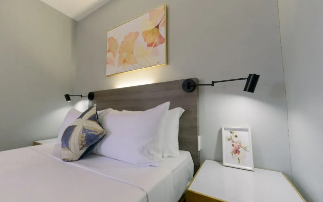 Madonna Hometel and Suites New Pandan