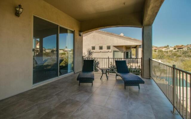 Fabulous 4-Bdrm WBreathtaking Views & Pool