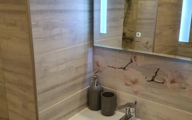 Malavi top center deluxe studio Ruse! Comfort&clean!