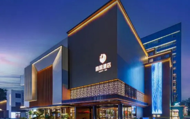 Magpie Hotel