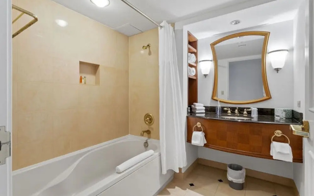 CozySuites at Showboat