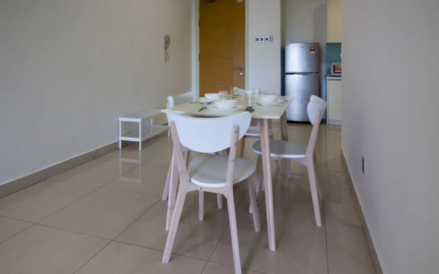 OYO Home 500 Premium 2BR Crest Condo