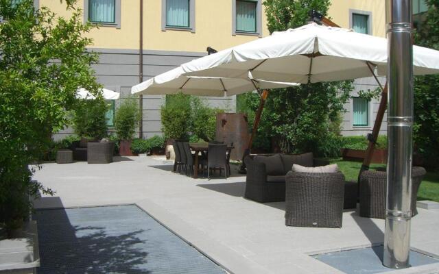 Best Western Falck Village Hotel