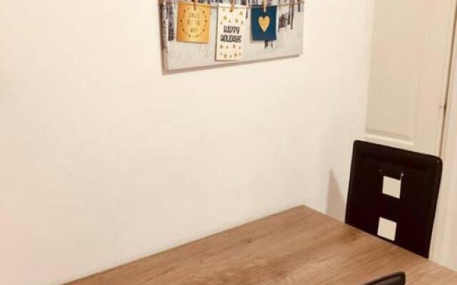 Nice apt near Spitalul Judetean, all you need LR14