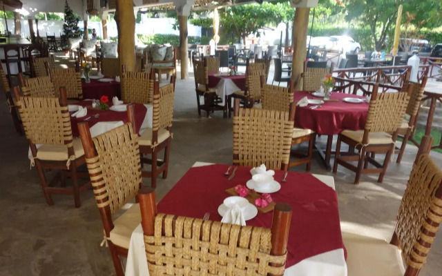 Diani Star Beds