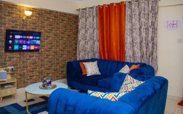 Lux Suites Father's Hub Apartments