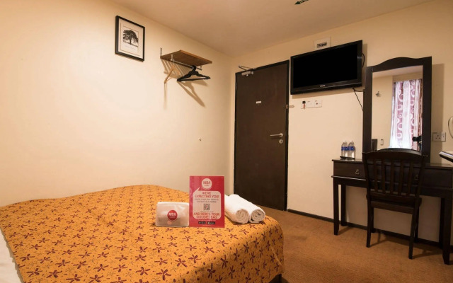 Veenai Hotel