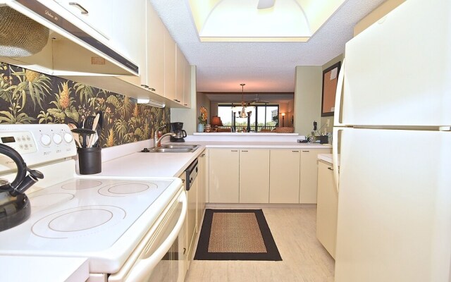 Gulf and Bay Club by Vtrips