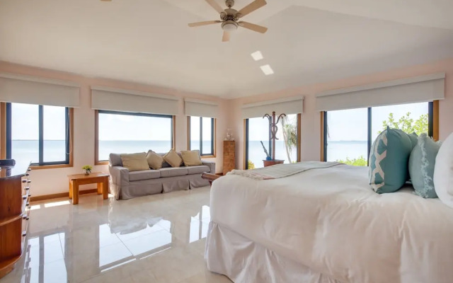 Royal Belize, a Muy'Ono Resort