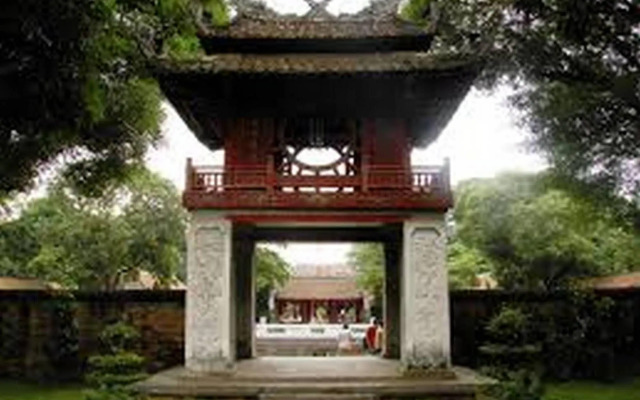 Hanoi House Hostel & Travel