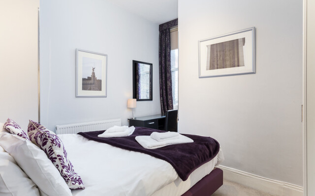 Attractive 1-bedroom with open plan kitchen Oxford