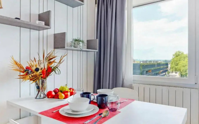 Evi's Home Hotel & Apartments