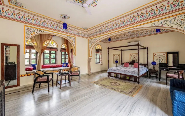 Hotel Dhula Garh