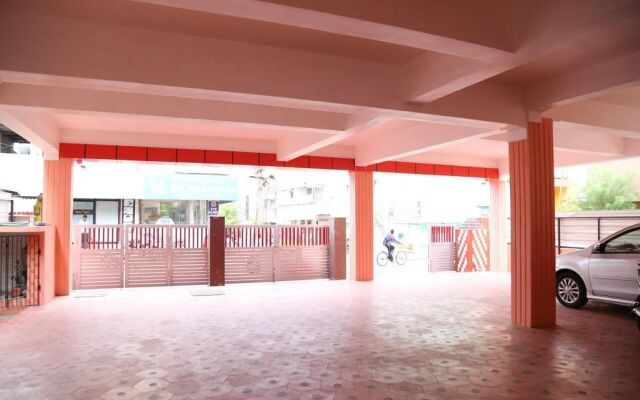FabHotel Sri Krishna Residency