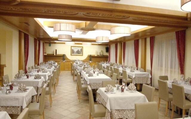 Hotel Sporting Ravelli