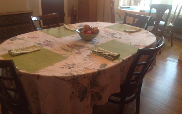 Harrington House Bed & Breakfast