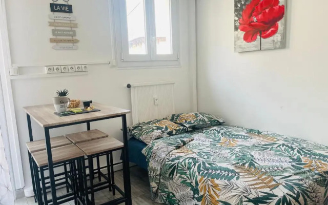 Suquet Beach Center - 10m walk from Palace 100m beach