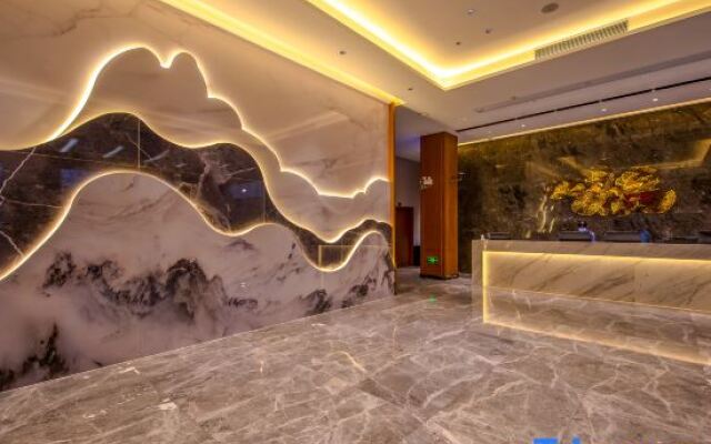 Meihao EZZI Hotel (Yingde Xianhu Bay)