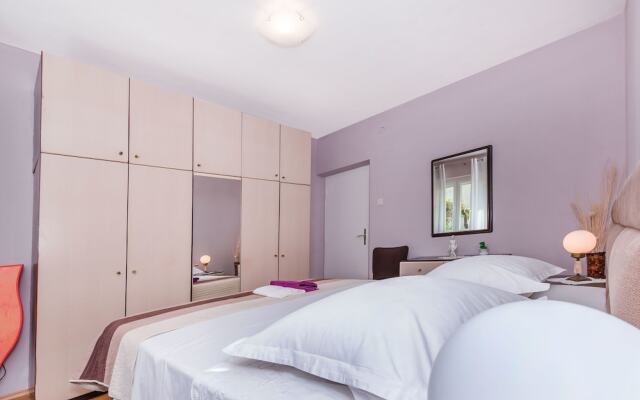 Apartment and Rooms Tatjana