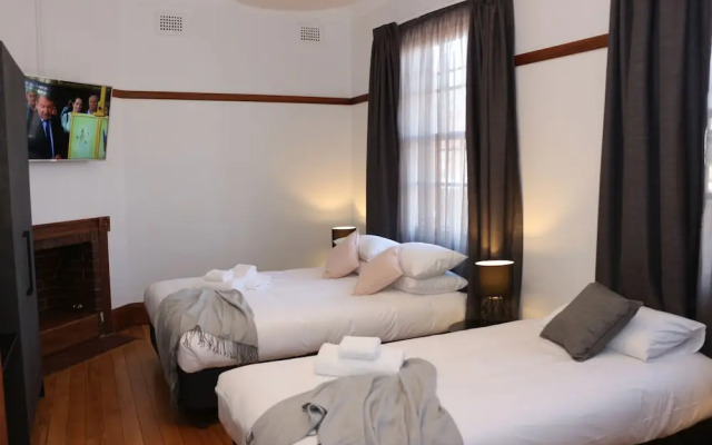 Guildford Hotel
