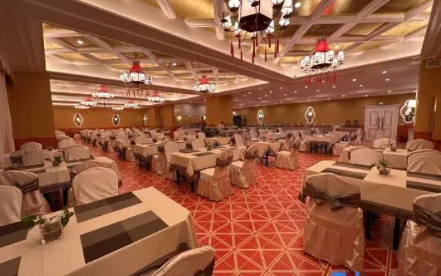 Mishan Xingkaihu International Grand Hotel