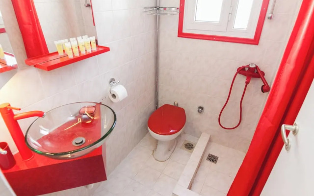 Charming Balcony Escape in Kipseli