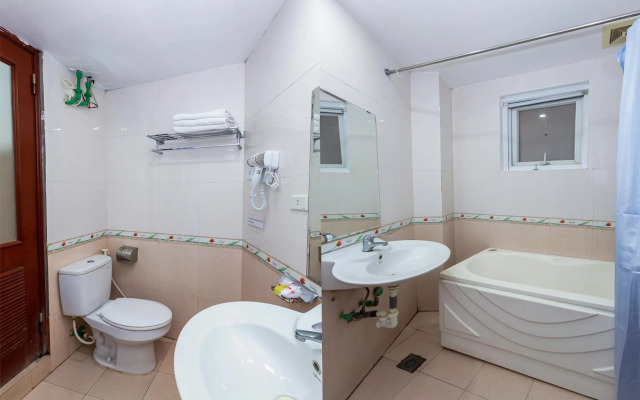 Little Hanoi Hostel