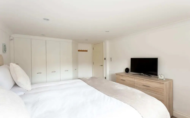Duke of Clarence Duplex