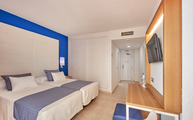 Hotel Ibersol Torremolinos Beach - Image 5