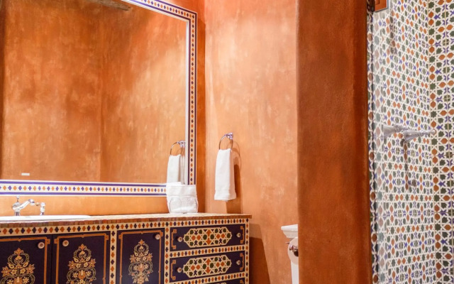 El Monte Sagrado Living Resort & Spa